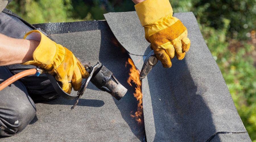Professional residential roofers in Odell, IL